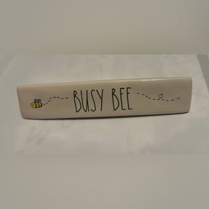 Rae Dunn Desk Sign “BUSY BEE”
